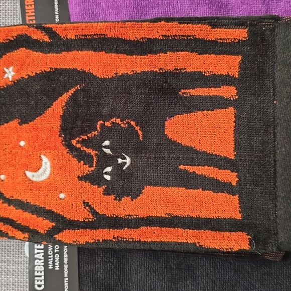 CELEBRATE TOGETHER HALLOWEEN HAND TOWEL BUNDLE OF 4 - Picture 3 of 7